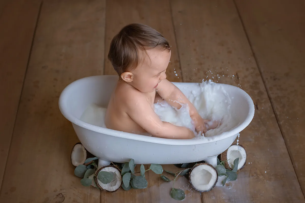 Babyfoto – Krabbelkind im Studio