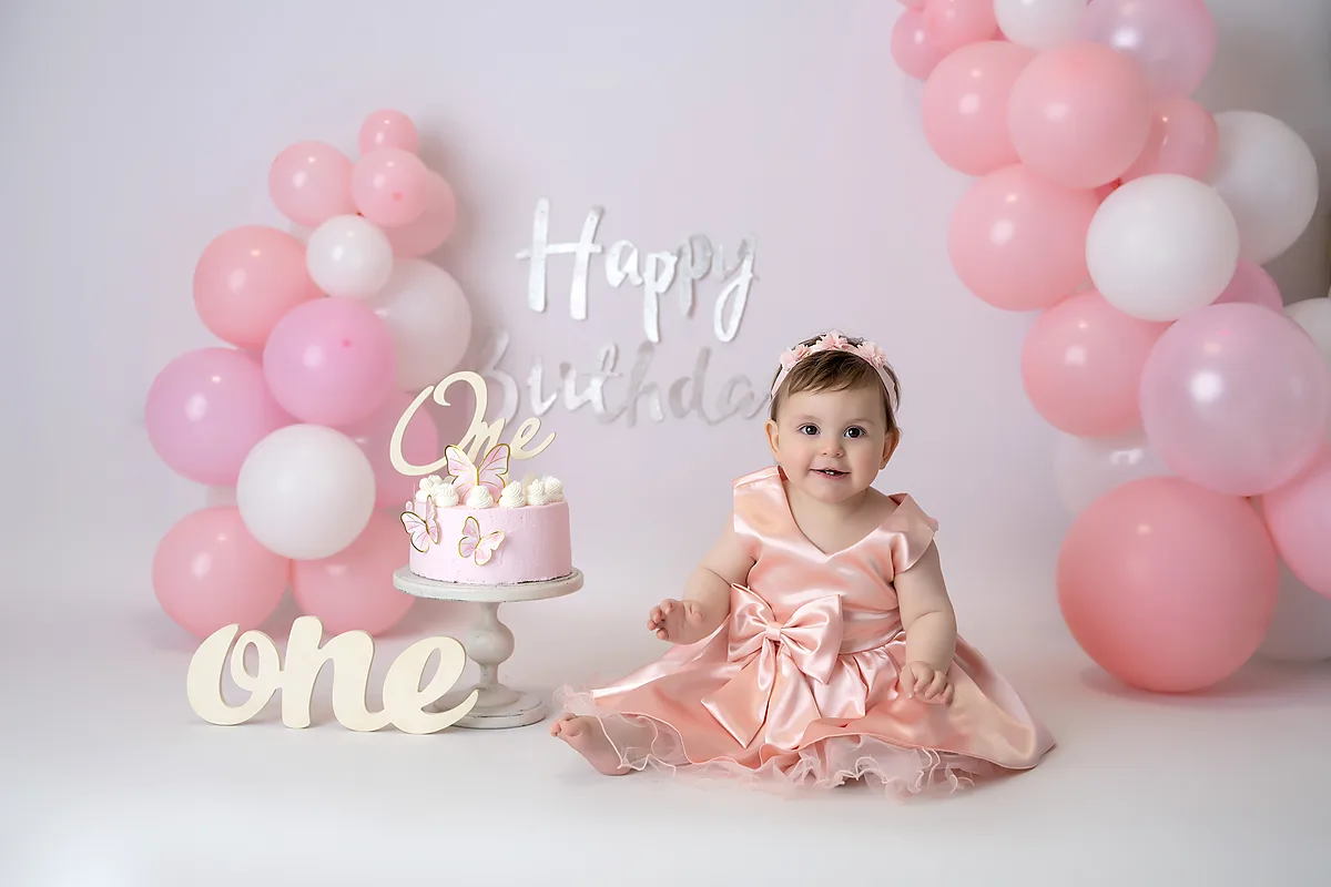 Familienfoto mit Baby – liebevolle Atmosphäre