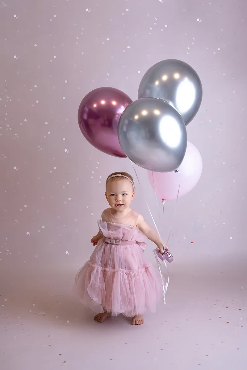Babyporträt zum ersten Geburtstag – natürlich fotografiert