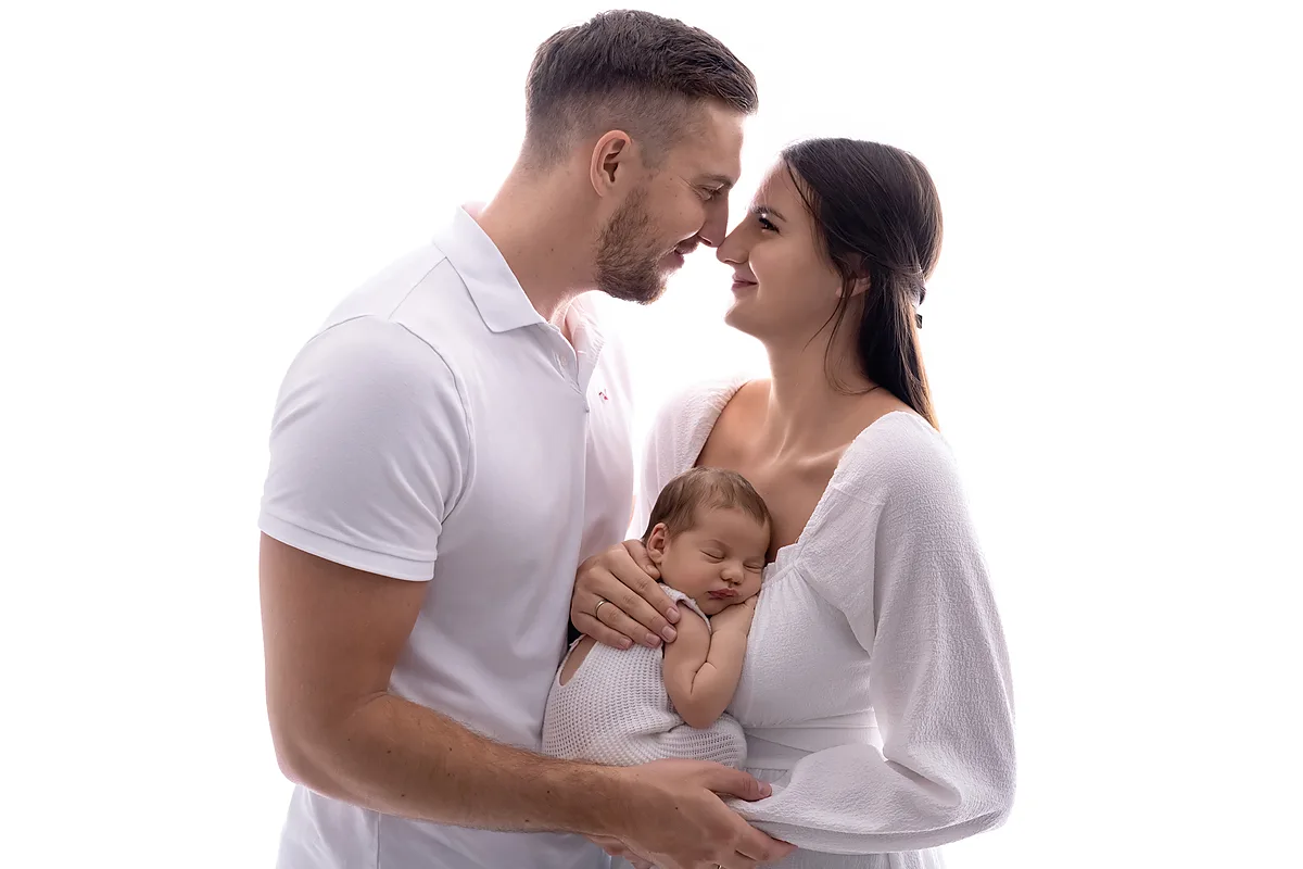 Neugeborenenfotografie im Studio – ruhiges Baby-Porträt